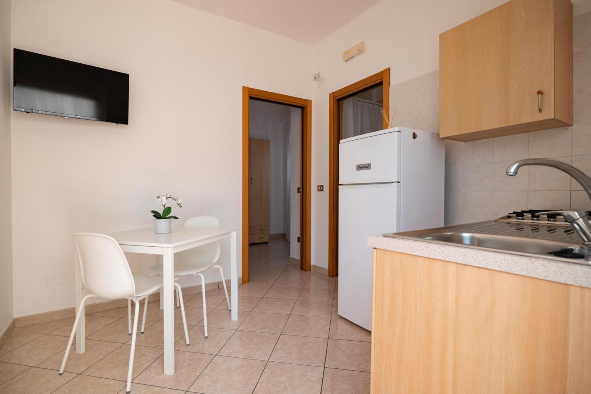Residence Lido Dei Pini มัตตีนาตา ภายนอก รูปภาพ
