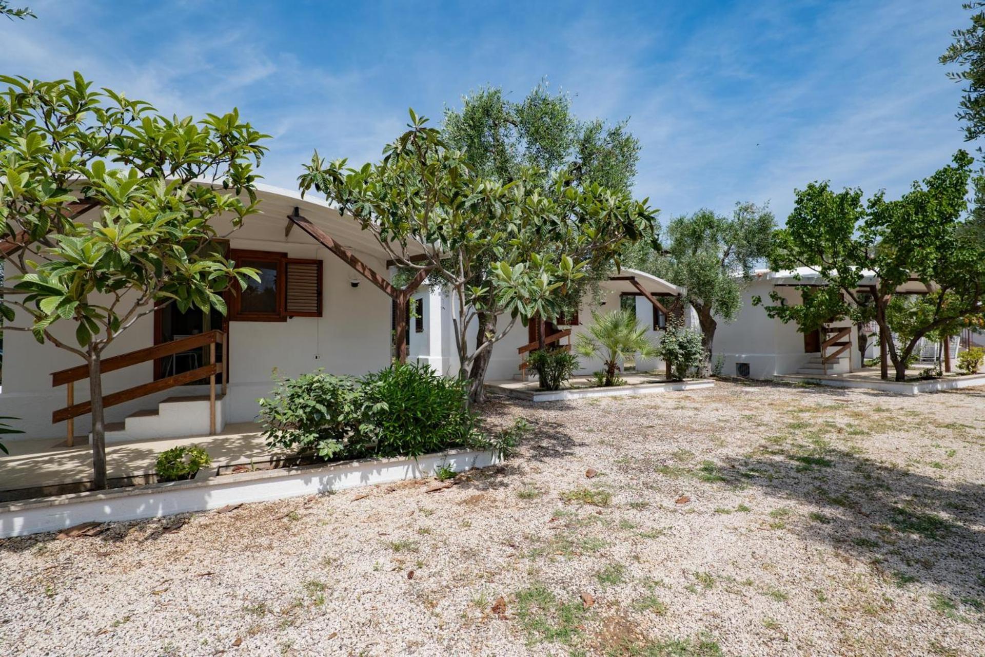 Residence Lido Dei Pini มัตตีนาตา ภายนอก รูปภาพ